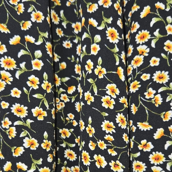 Purple Snow Small Pixie Daisy Mini Dress Flirty Tie Sleeves Wooden Buttons - Picture 12 of 13